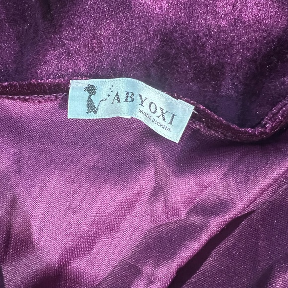 Abyoxi Peplum Top - Picture 9 of 11